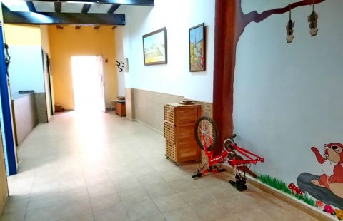 Encantadora casa de pueblo en casco urbano de Bétera.